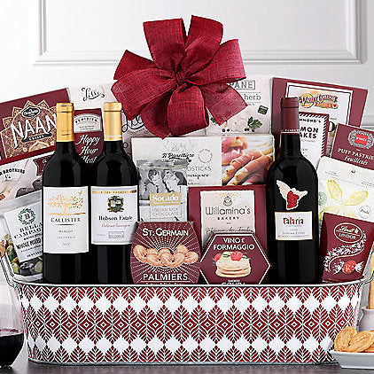 15 24 13 - Red Wine Lovers: Holiday Wine Gift Basket - Gift basket at TFC&H Co.