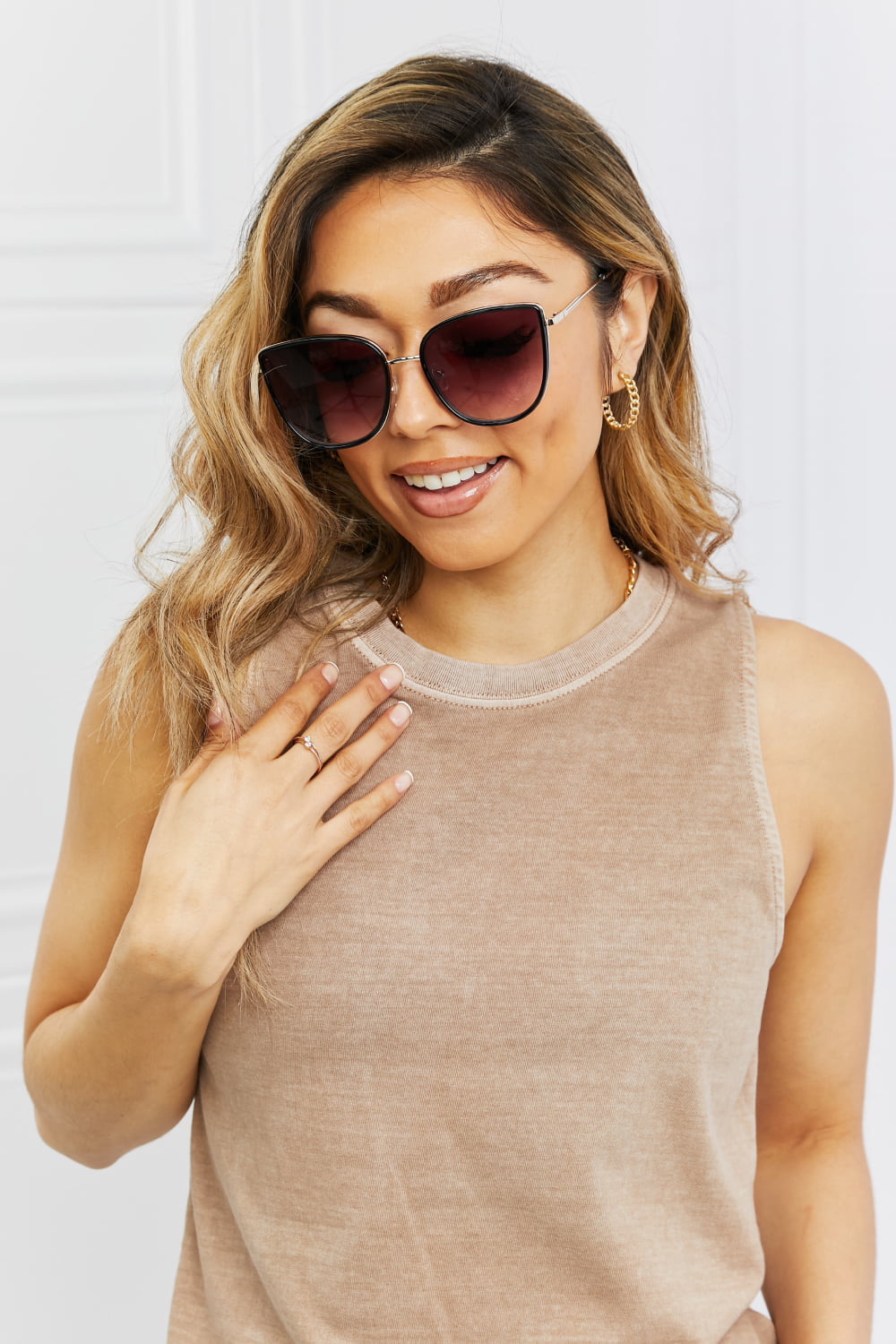Full Rim Metal-Plastic Hybrid Frame Sunglasses - 2 colors - Sunglasses at TFC&H Co.