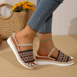 - New Color-blocked Wave-patterned Sandals - womens sandals at TFC&H Co.