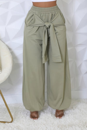 - High-waisted Stretch Pants - womens pants at TFC&H Co.