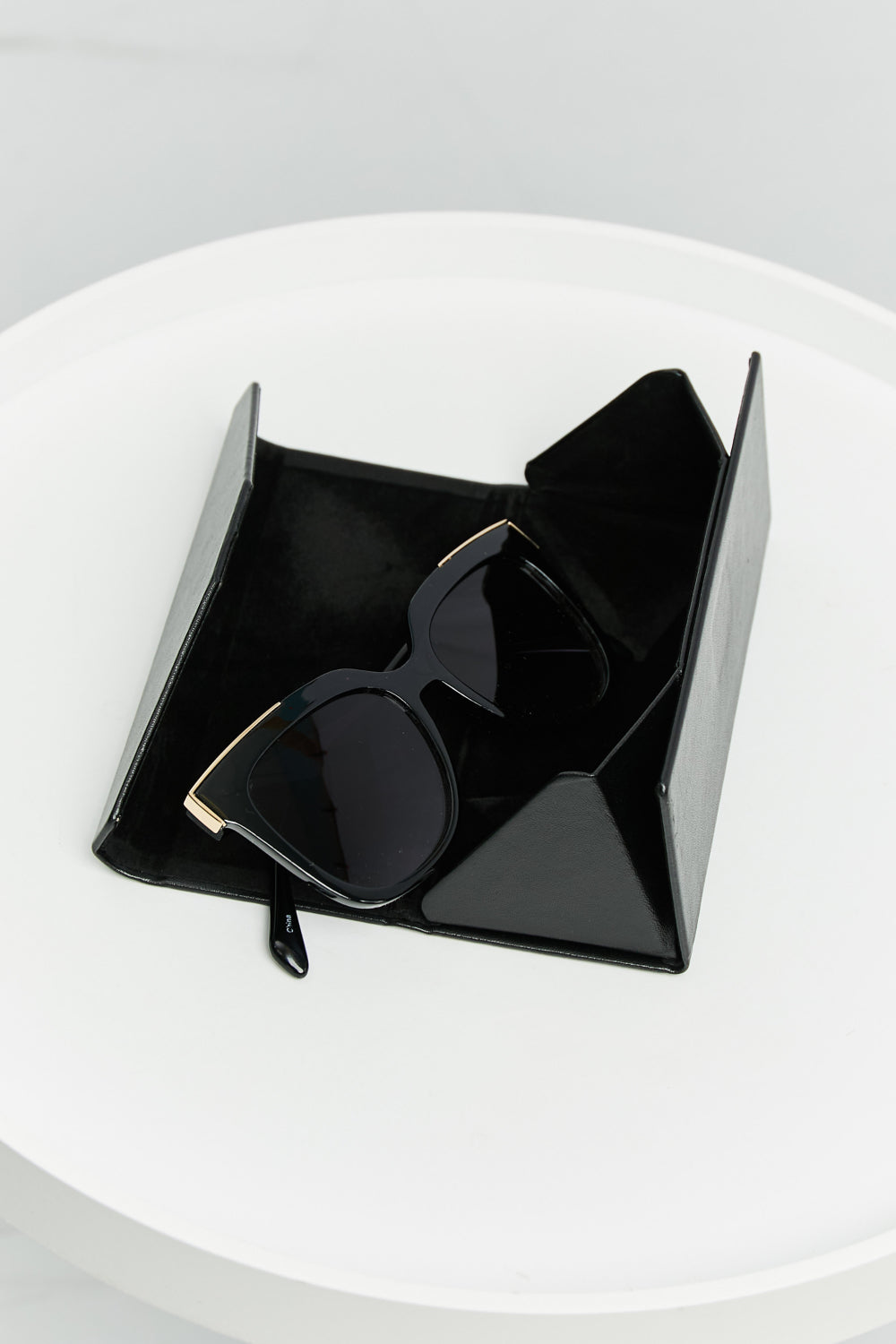 - Tortoiseshell Acetate Frame Sunglasses - Sunglasses at TFC&H Co.