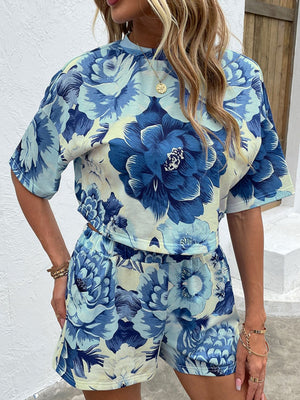 - Floral Print Round Neck Dropped Shoulder Half Sleeve Top and Shorts Set - womens short set at TFC&H Co.