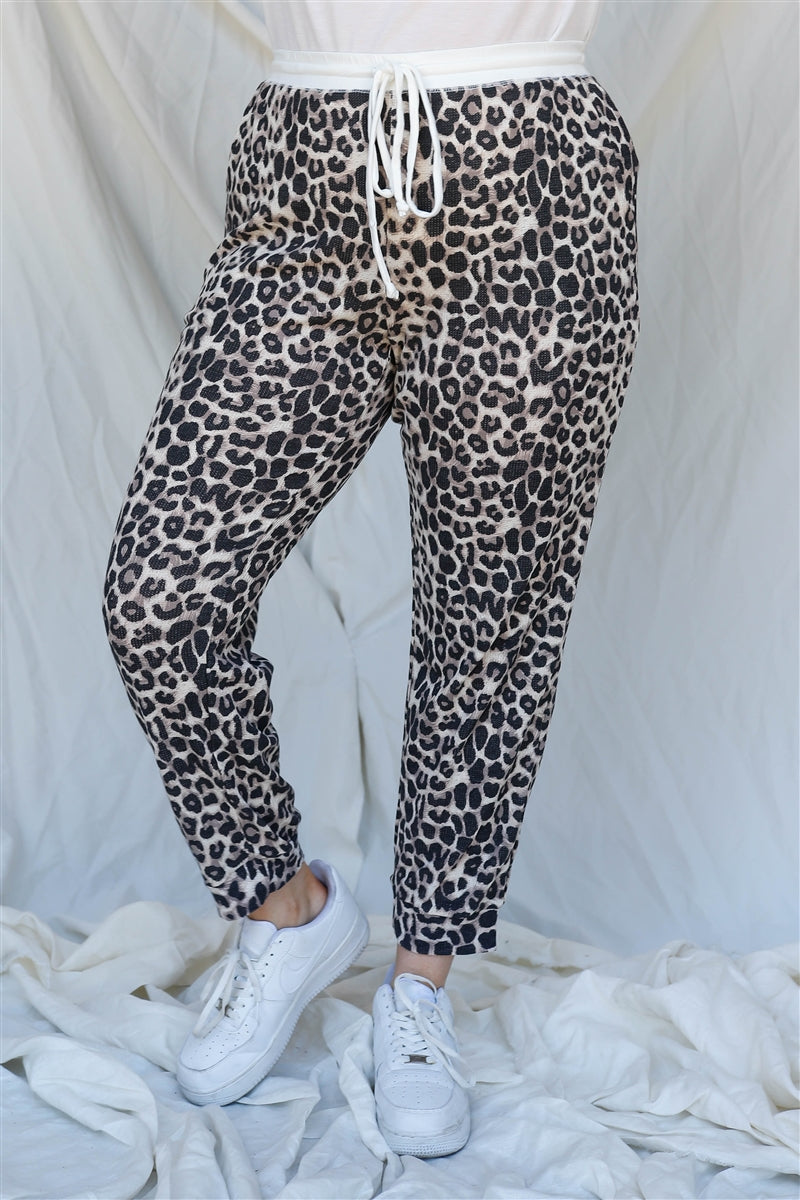 2XL Voluptuous (+) Plus Brown Leopard Print Two Pocket Joggers Pants - women's joggers at TFC&H Co.