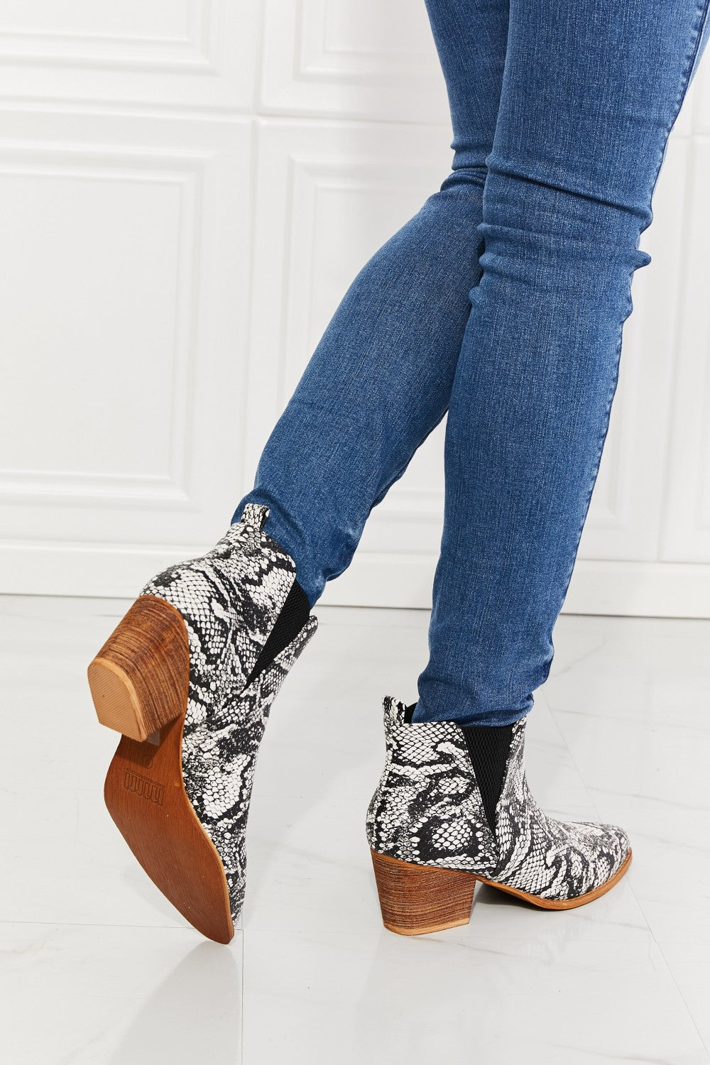 - MMShoes Back At It Point Toe Bootie in Snakeskin - Ships from The US - womens booties at TFC&H Co.