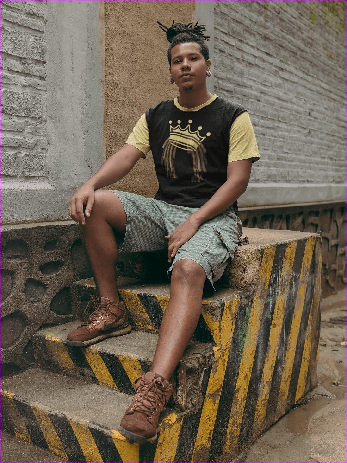 Black/Gold Crowned Dreadz Men's O-Neck T-Shirt | 100% Cotton - Men's T-Shirts at TFC&H Co.